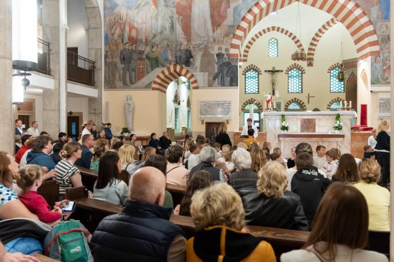 2025_05_06_anyak napja_02.jpg